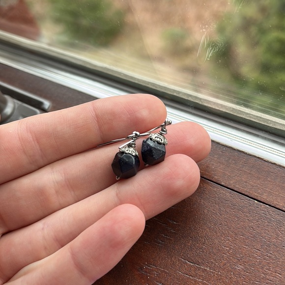 Handmade Gemstone earrings - Picture 4 of 5